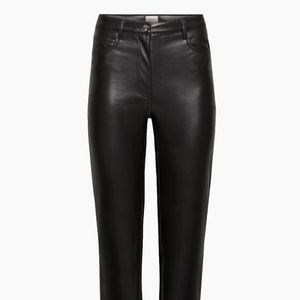 Aritzia Wilfred The Melina™ Pant Short - Black, Size 6